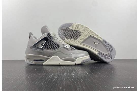 Frozen 4 Retro Moments   AQ9129-001 Jordan AQ9129-001 0306